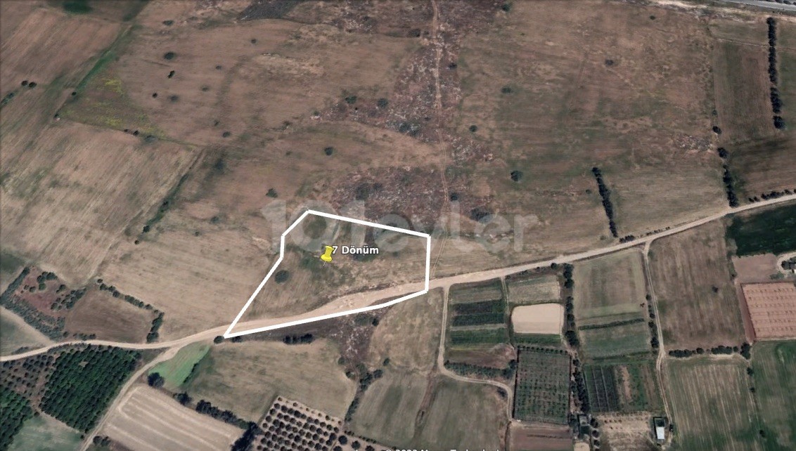 زمین باز برای توسعه با جاده در Kalkanlı، 300 متر از Odtü
